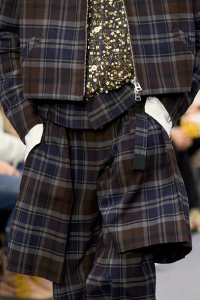 Look 82